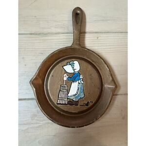 Vintage 1976 Duncan Ceramic Country Frying Pan Trivet Kitchen Decor
